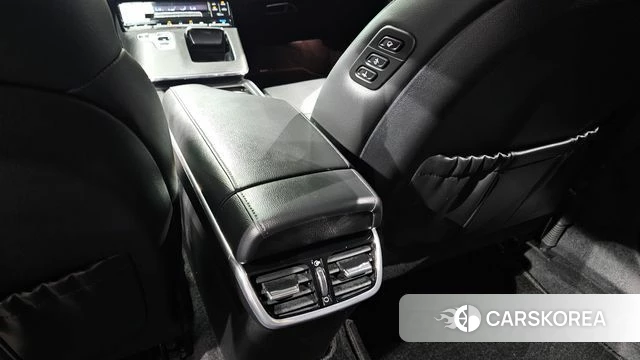 Hyundai The New Grandeur IG id 4517967 из Кореи 28