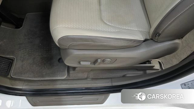 Kia Carnival 4th generation id 4476130 из Кореи 28