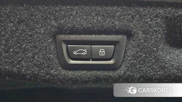 BMW 5 Series (G60) id 4584424 из Кореи 28