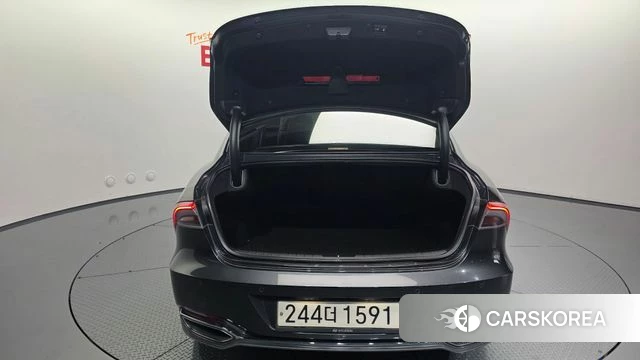 Hyundai The New Grandeur IG id 4693403 из Кореи 28