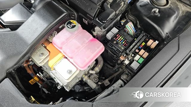 Hyundai The New Grandeur IG Hybrid id 4613972 из Кореи 28