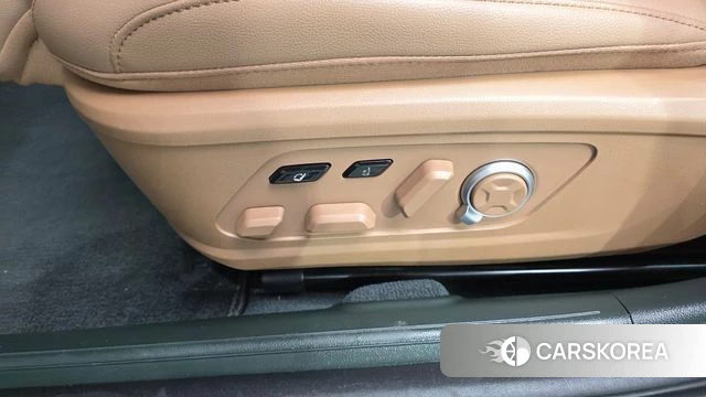Hyundai Grandeur Hybrid (GN7) id 4516724 из Кореи 28