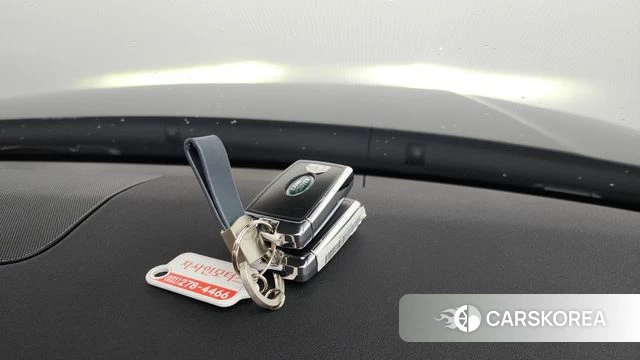 Land Rover Discovery 5 id 4717489 из Кореи 28
