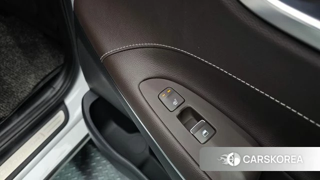 Hyundai Grandeur IG Hybrid id 4520423 из Кореи 28