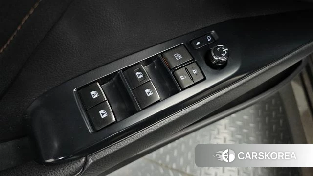 Toyota Camry (XV70) id 4536759 из Кореи 28