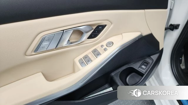 BMW 3 Series (G20) id 4186329 из Кореи 28