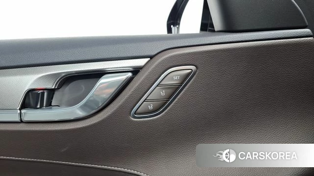 Hyundai The New Grandeur IG Hybrid id 4535677 из Кореи 28