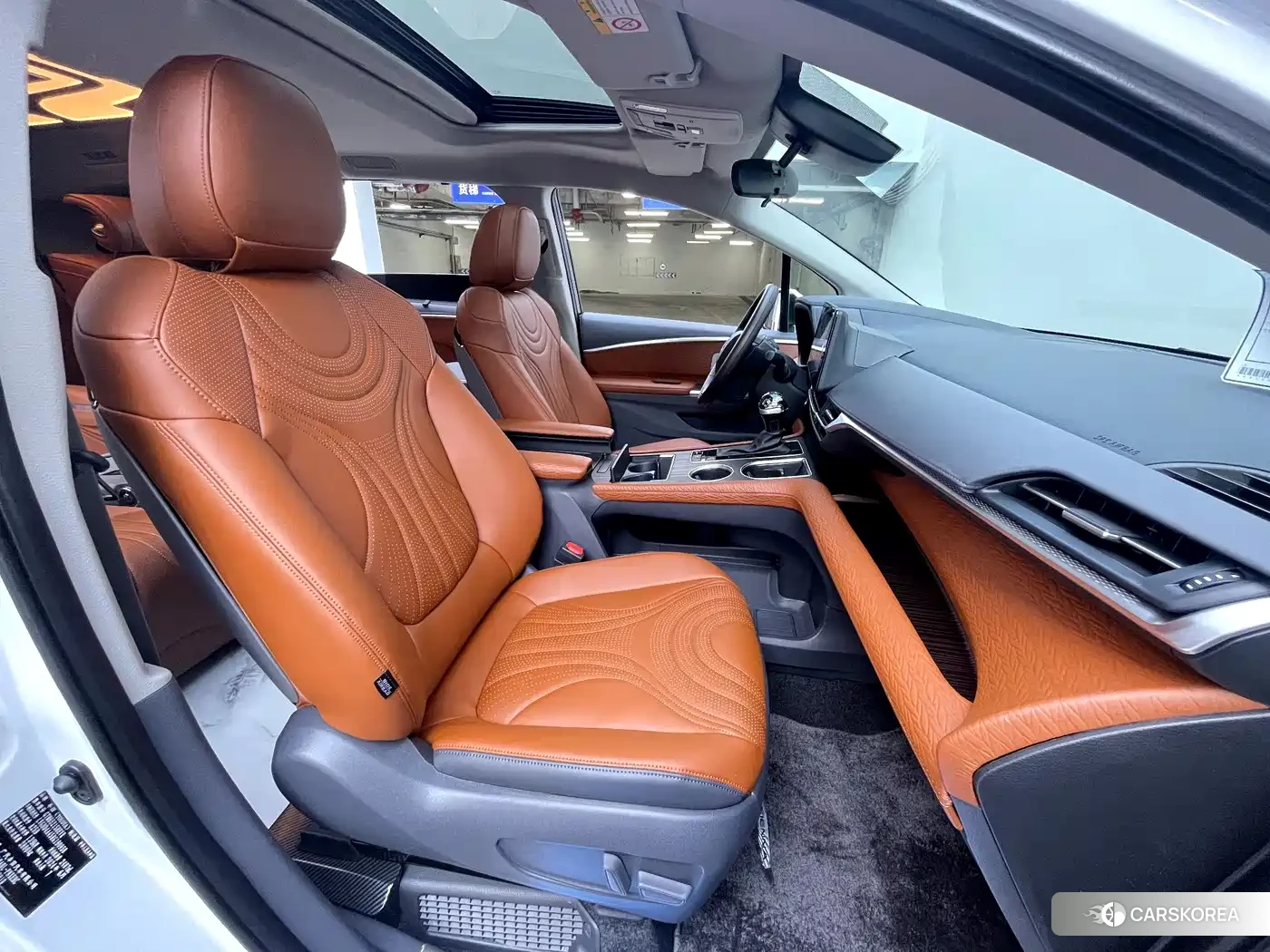 Toyota Sienna id 4679626 из Китая 28