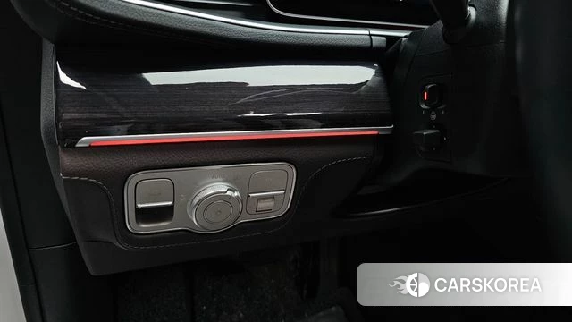 Mercedes-Benz GLE-Class W167 id 4463201 из Кореи 28
