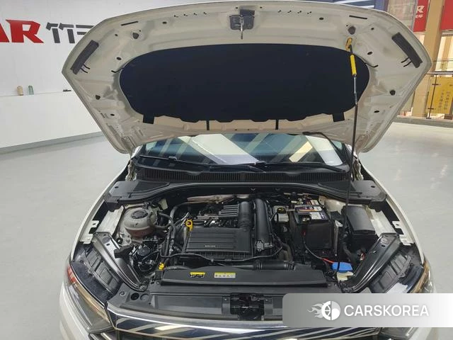 Volkswagen Sagitar id 4348695 из Китая 28