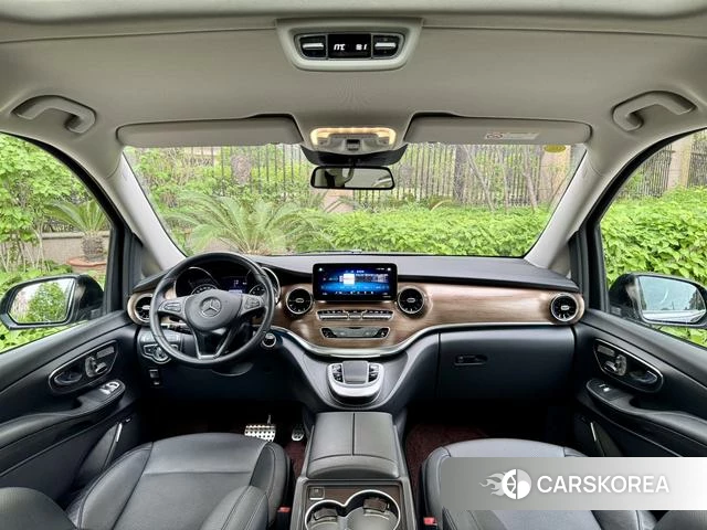 Mercedes-Benz V-class id 4387339 из Китая 28