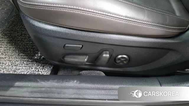 Hyundai Grandeur IG id 4465402 из Кореи 28