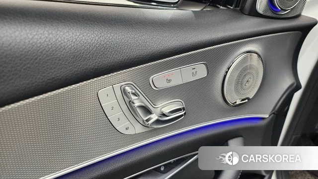 Mercedes-Benz E-Class W213 id 4563202 из Кореи 28