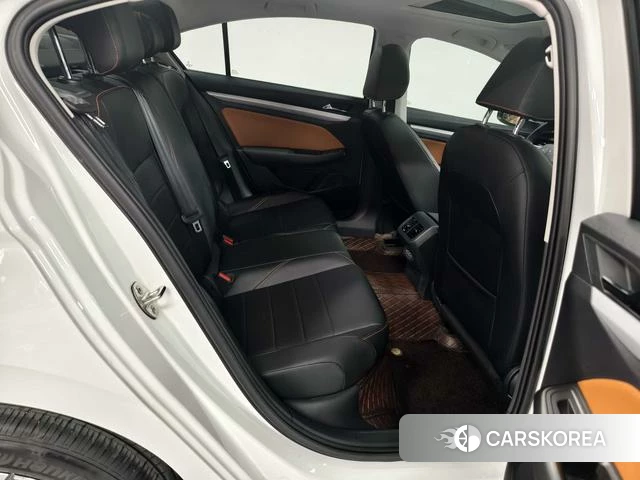 Volkswagen Bora id 4259884 из Китая 28