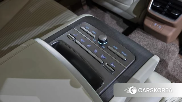 Hyundai Grandeur (GN7) id 4292767 из Кореи 28