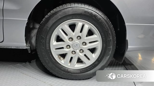 Hyundai The New Grand Starex id 4855715 из Кореи 28