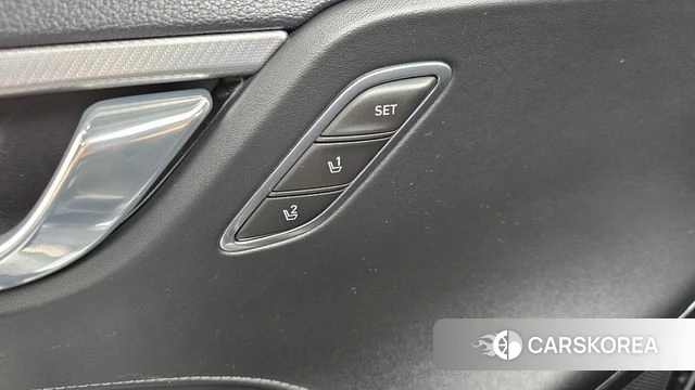 Hyundai The New Grandeur IG id 4458715 из Кореи 28