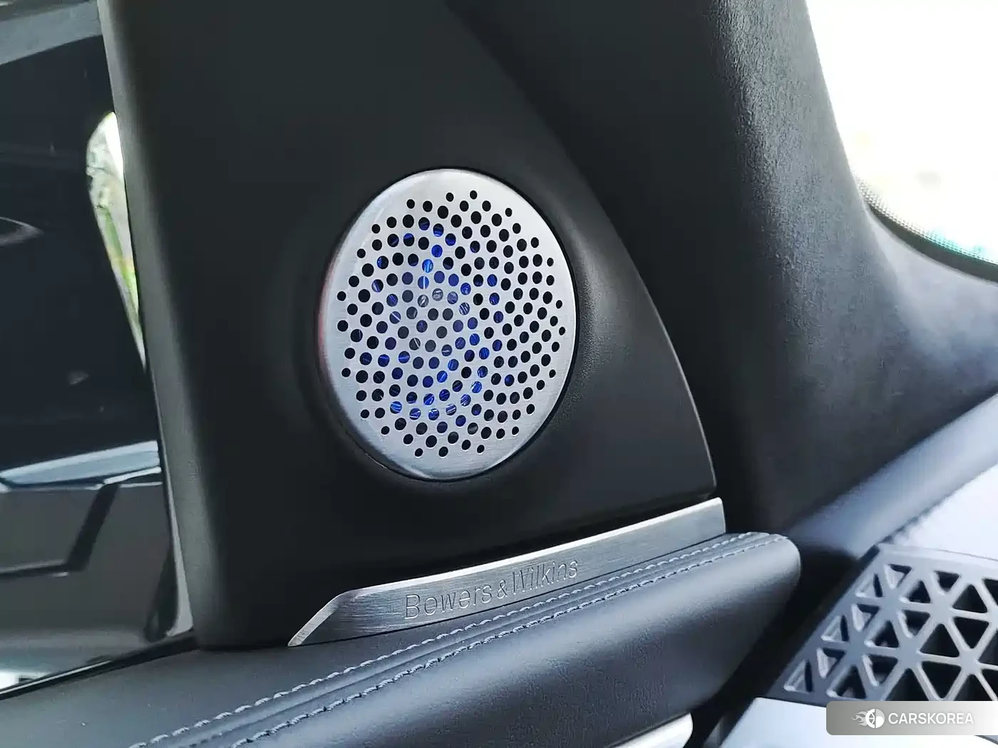 BMW XM id 4686246 из Китая 28