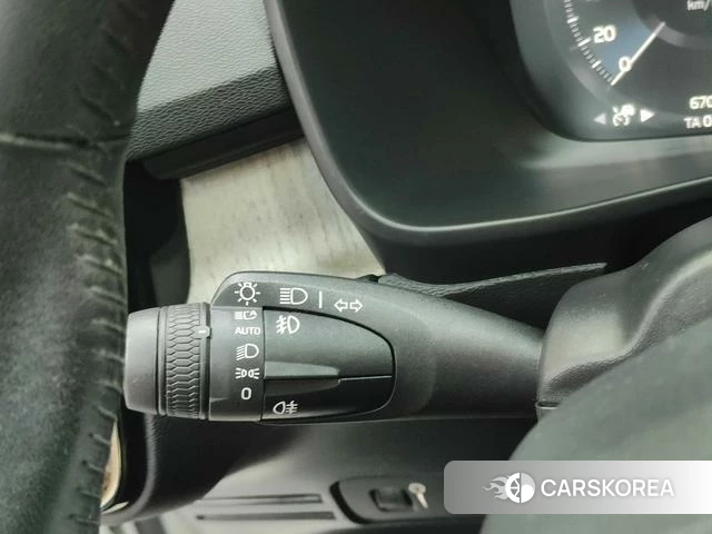 Volvo XC40 id 4219194 из Китая 28