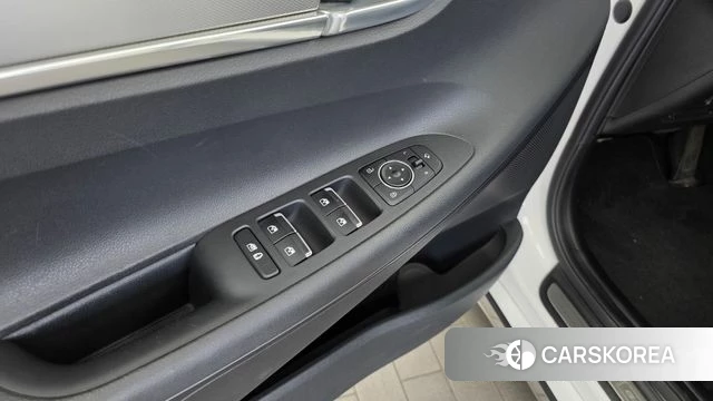 Hyundai The New Grandeur IG Hybrid id 4768843 из Кореи 28