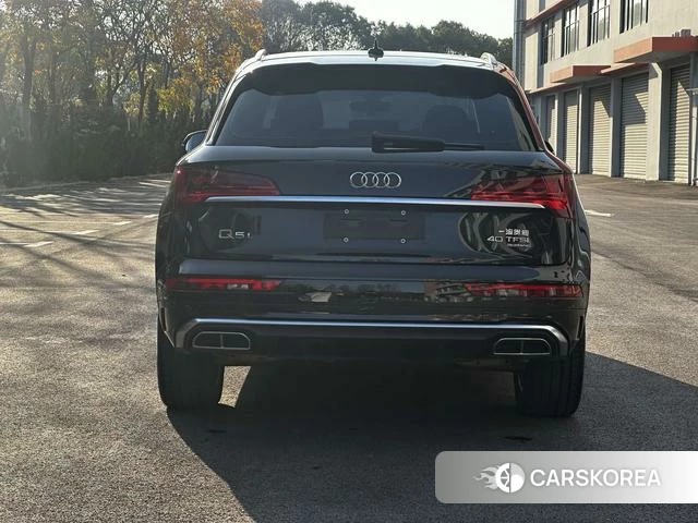 Audi Q5L id 4213197 из Китая 28