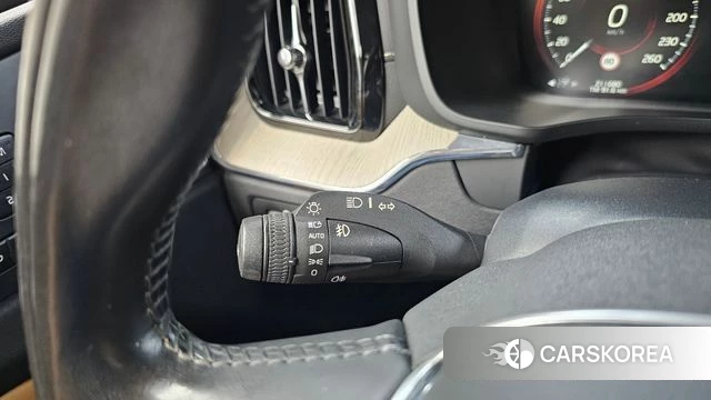 Volvo XC60 second Generation id 4604945 из Кореи 28
