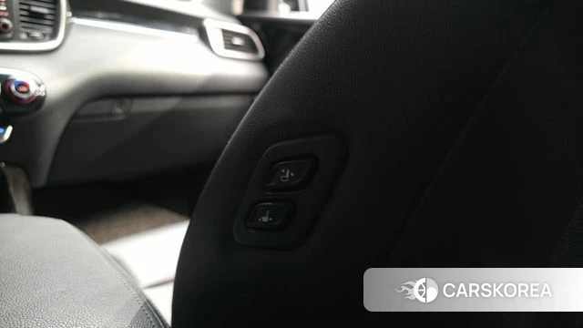 Kia The New Sorento id 4196856 из Кореи 28