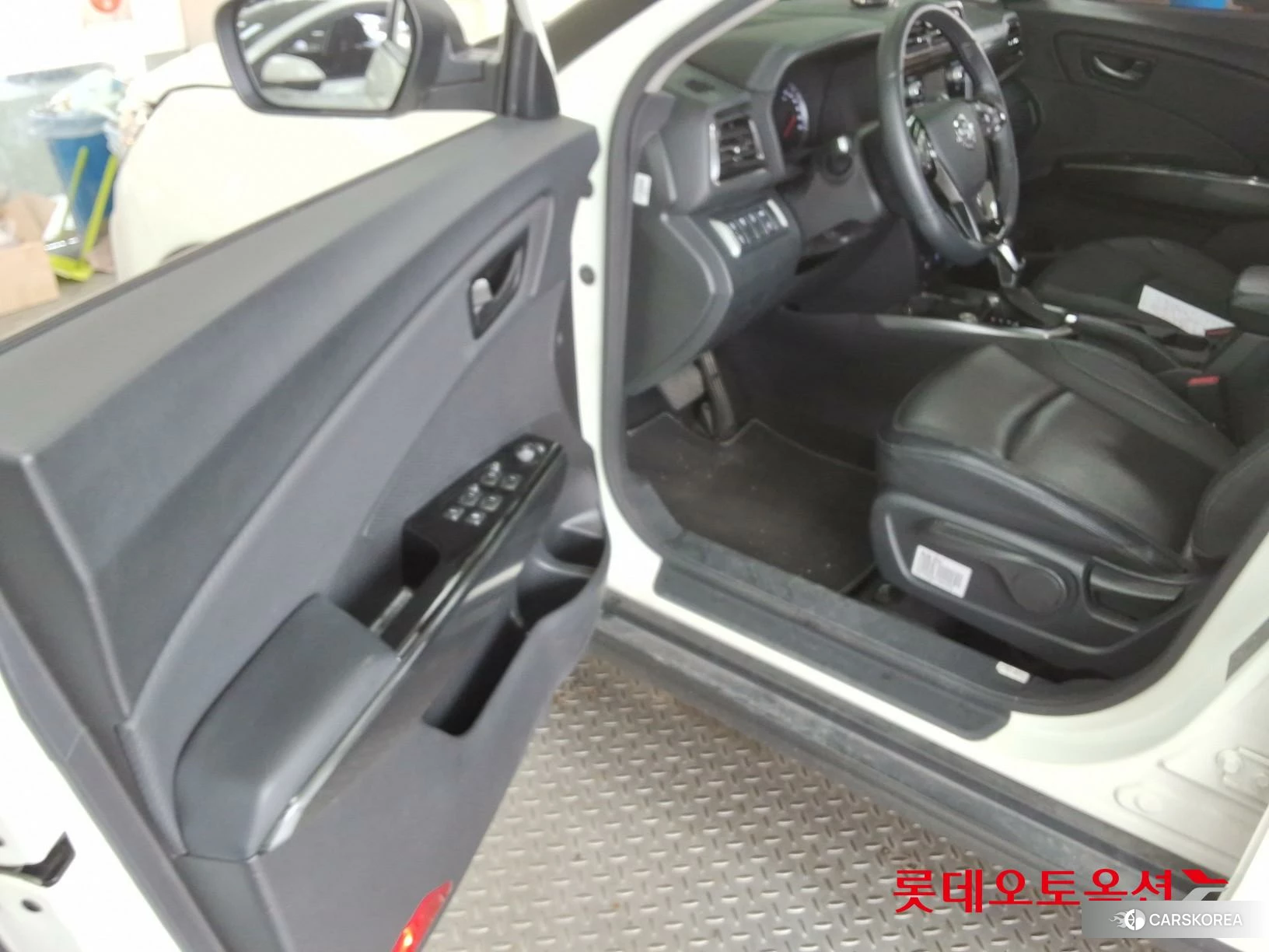 SsangYong Tivoli id 3875666 из Кореи 27