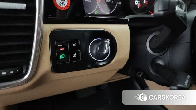 Porsche Cayenne (PO536) id 4356359 из Кореи 28
