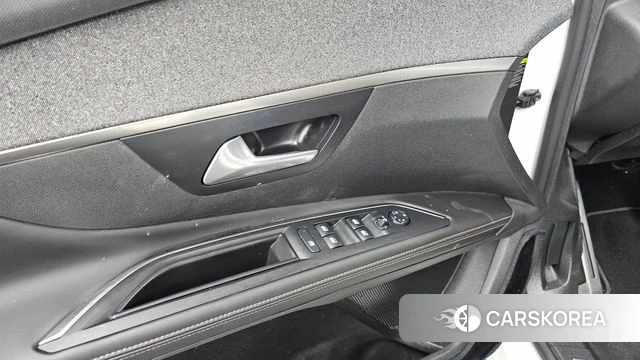 Peugeot 5008 second generation id 4837031 из Кореи 28