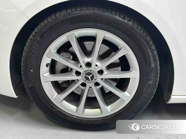 Mercedes-Benz Class B id 4265784 из Китая 28