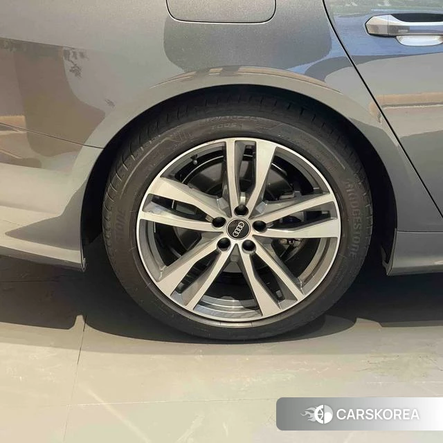 Audi A6 (import) id 4220578 из Китая 28