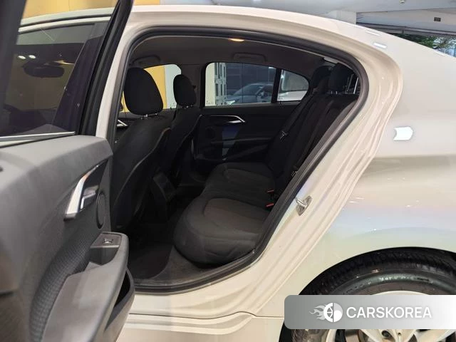 BMW 1 series id 4221738 из Китая 28