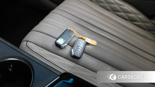 Kia K8 Hybrid id 4243755 из Кореи 28