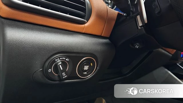 Maserati Levante id 4619809 из Кореи 28