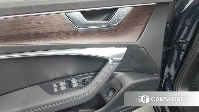 Audi A6 (C8) id 4201460 из Кореи 28