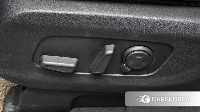 Kia The New Carnival 4th Generation id 4744342 из Кореи 28