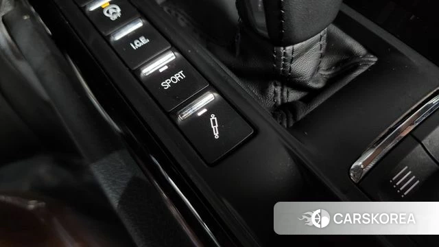 Maserati Ghibli id 4508160 из Кореи 28