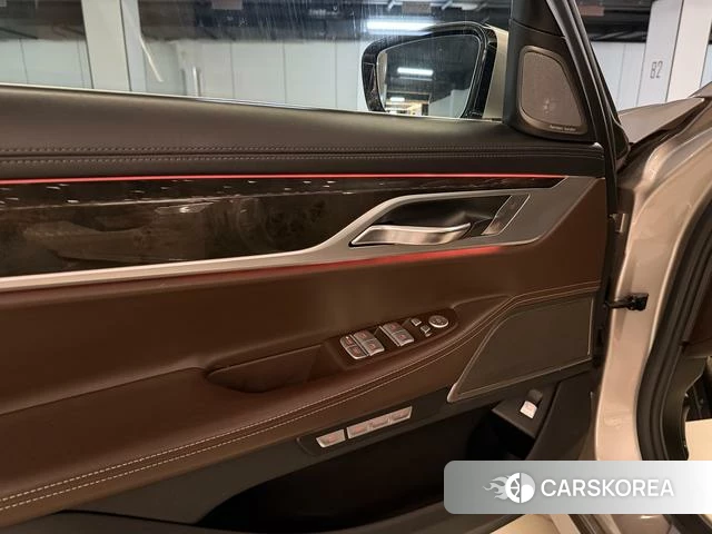 BMW 7 series id 4208956 из Китая 28