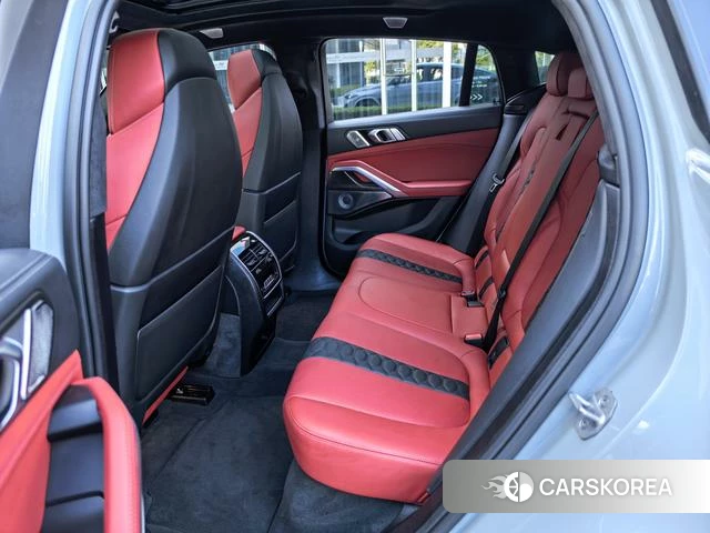 BMW X6 M id 4380459 из Китая 28