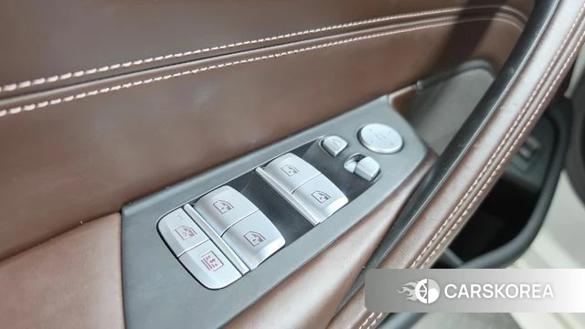 BMW 5 Series (G30) id 4693470 из Кореи 28