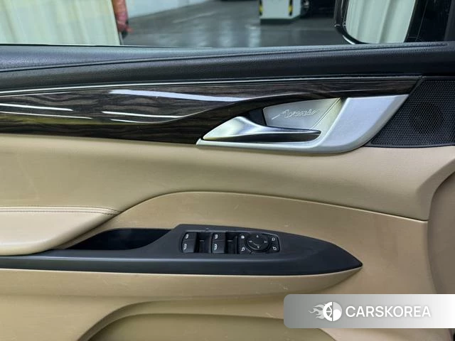 Buick GL8 id 4228453 из Китая 28