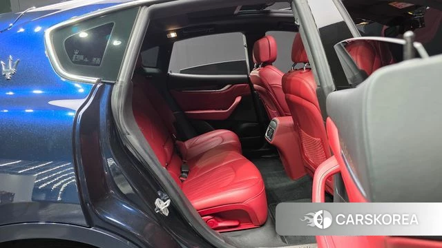 Maserati Levante id 4592286 из Кореи 28