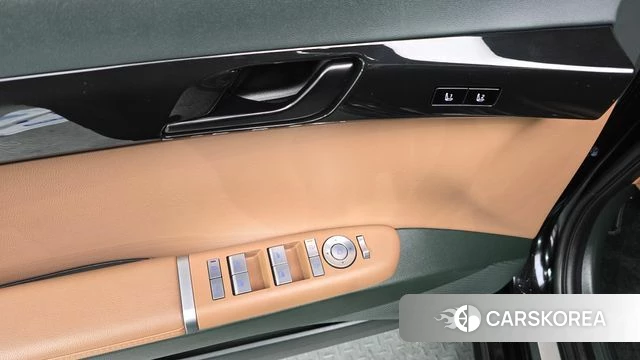 Hyundai Grandeur Hybrid (GN7) id 4223403 из Кореи 28