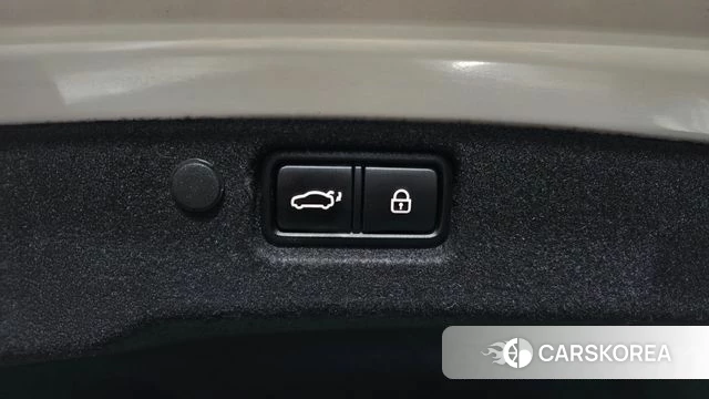 Kia K7 Premier Hybrid id 4447198 из Кореи 28