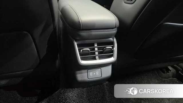 Hyundai Grandeur Hybrid (GN7) id 4871094 из Кореи 28
