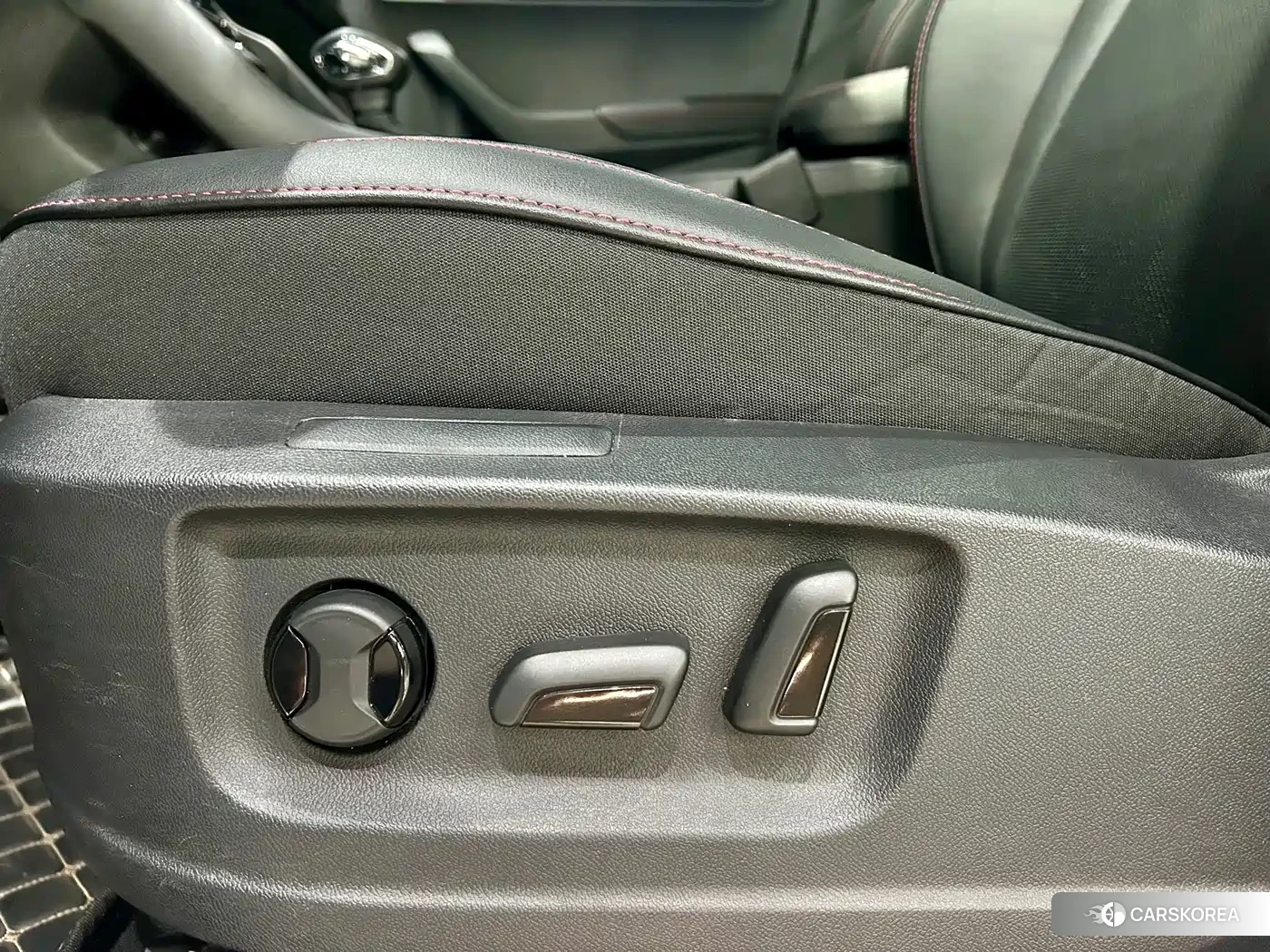 Skoda Krok id 4553841 из Китая 28