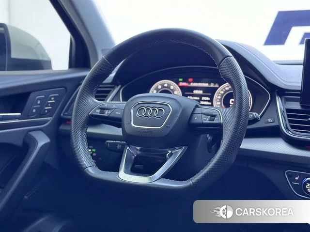 Audi Q5L id 4258868 из Китая 28