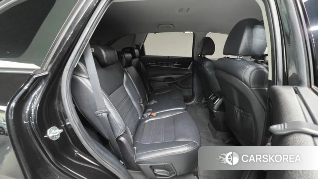 Kia The New Sorento id 4732877 из Кореи 28