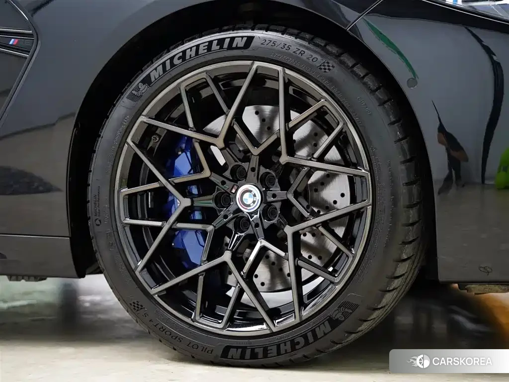 BMW M8 id 4559875 из Китая 28